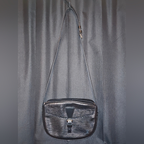 Louis Vuitton Handbags - Louis Vuitton Black Epi Jeune Fille Crossbody